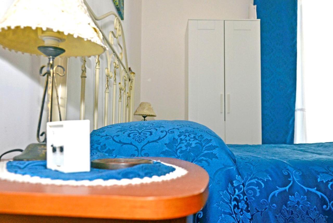 Bed & Breakfast A Castel Capuano Napoli Eksteriør billede